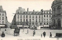 FRANCE - Rennes - La Place De L'Hôtel De Ville - ND - Animé - Carte Postale Ancienne - Rennes