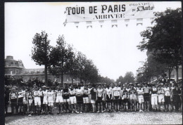 ATHLETISME - Tour De Paris - Paris 1900 - Les Coureurs Au Départ - Athlétisme