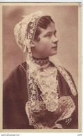 29 - Jeune Fille De PONT CROIX - Etude Des Coiffes De BRETAGNE    ( Finistere ) - Pont-Croix