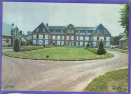 Carte Postale 80. Friville Escabotin Maison De Retraite Fondation Joseph Petit  Renault 4L Très Beau Plan - Friville Escarbotin