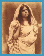 Photo 12,5x16,5 Cm * Young Girl Wrapped In Cloth, Sicily, Italy (1890–1900) * Rif. FTG-AA16 - Persons