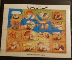 LIBYA MUSHROOMS FUNGI SHEET MNH - Libia