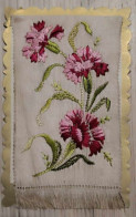 Carte Brodée - Nouvel An  - Fleurs Violettes- Carte Postale Ancienne - Ricamate