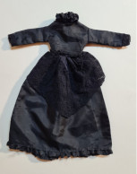 Ancienne Robe Pour Poupée. Dentelle Année Ca 1935 - Altri & Non Classificati