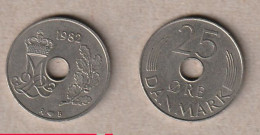 00330) Dänemark, 25 Öre 1982 - Danemark