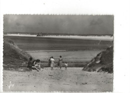 Ploudalmézeau (29) : L'arrivée De La Plage De Tréampon En 1950 (animé) GF - Ploudalmézeau