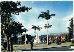 LOT DE 2 CPM..GUADELOUPE..BASSE TERRE..LE CHAMP D'ARBAUD ET  COTE DES CARAIBES - Basse Terre