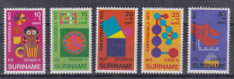 Suriname Surinam Neufs Sans Charnière ** 1972 -- - Suriname ... - 1975