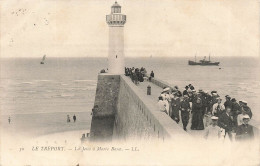 FRANCE - Le Tréport - Vue Sur La Jetée à Marée Basse - LL - Animé - Carte Postale Ancienne - Le Treport