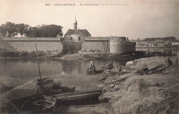 FRANCE - Concarneau - La Ville Close - La Porte Du Passage - Carte Postale Ancienne - Concarneau