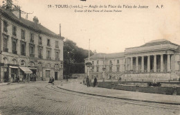 FRANCE - Tours - Angle De La Place Du Palais De Justice - AP - Carte Postale Ancienne - Tours