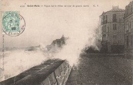 FRANCE - Saint Malo - Vague Sur Le Sillon Un Jour De Grande Marée - GF - Carte Postale Ancienne - Saint Malo