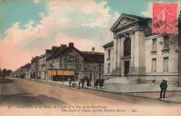 FRANCE - Mantes - Le Palais De Justice Et La Rue De La République - Colorisé - Carte Postale Ancienne - Mantes La Jolie