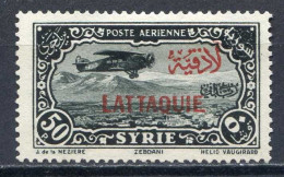 Réf 81 > LATTAQUIÉ < PA N° 10 * Neuf Ch - MH * ---- > Poste Aérienne -- Aéro - Unused Stamps