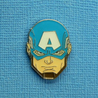 1 PIN'S /  ** MASQUE DE CAPTAIN AMÉRICA Steven « Steve » ROGERS / THE AVENGERS / MARVEL COMICS ** . (©Marvel ©Disney) - Filmmanie