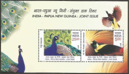 India India - Papua New Guinea  2017 Miniature Sheet Mint Good Condition BACK SIDE ALSO (pms167) - Unused Stamps