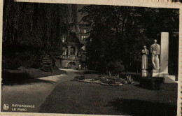 DIFFERDANGE - LE Parc Et Le Monument Emile Mark - Differdingen