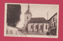 DOULAINCOURT   église Et Place           52 - Doulaincourt