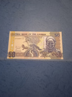 GAMBIA-P23b 50D 2001-05 UNC - Gambie
