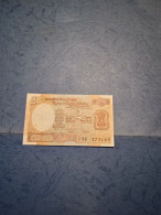 INDIA-P79m 2R 1975-1996  UNC - Inde