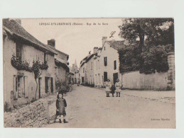 86 - LUSSAC LES CHATEAUX - Rue De La Gare Animée Bon état - Lussac Les Chateaux