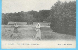 Marloie-1912-Les Faneuses Dans Le Parc Du Château D'Hassonville-Femmes-Faneuse-Edit.Maréchal, Marche En Famenne-Rare - Marche-en-Famenne