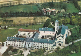 DOURGNE  . - Vue Aérienne - Abbaye St-Benoit D'En-Calcat" . Façade Ouest. CPM Pas Courante - Dourgne