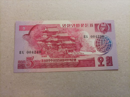 Billete De Corea Del Norte De 5 Won, Nº Bajo 004240, Año 1988 UNC - Corée Du Nord