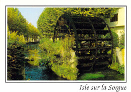 84 - Isle Sur La Sorgue - La Vieille Roue à Aubes Sue L'un Des Bras De La Sorgue Qui Traverses La Ville. 2002 - L'Isle Sur Sorgue