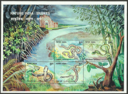 India Indian Snakes 2003 Miniature Sheet Mint Good Condition Back Side Also (pms22) - Unused Stamps