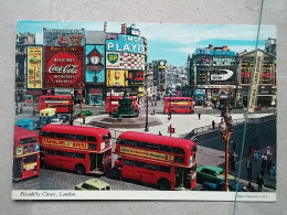 KOV 540-28 - LONDON, England, Bus, Autobus, Coca Cola - Piccadilly Circus