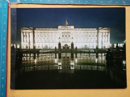 KOV 540-38 - LONDON, England, - Buckingham Palace