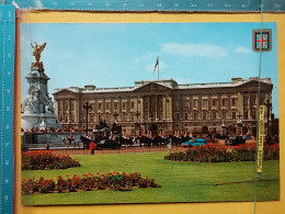 KOV 540-41 - LONDON, England,   - Buckingham Palace