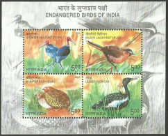 India Endangered Birds 2006 Miniature Sheet Mint Good Condition Back Side Also (pms38) - Unused Stamps