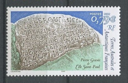 TAAF 2002 N° 332 ** Neuf MNH Superbe C 3,20 € Pierre Gravée De L'île Saint-Paul - Ungebraucht