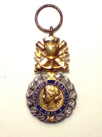 Médaille Militaire, Modèle 3ème République - Frankreich