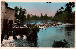 Courpière - Le Moulin Du Sucre Et La Dore - Pêche à La Ligne Pêcheurs - Minoterie - Courpiere