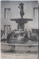 Aigues-Vives - La Fontaine - CPA Animée - Aigues-Vives