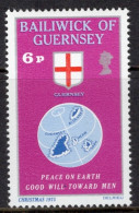 Guernsey 1975  Single Christmas Stamp In Unmounted Mint - Guernsey