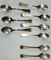 9 Petites Cuillères En Argent - Cucharas