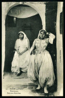 A67  ALGERIE CPA  SCENES ET TYPES - MAURESQUES COSTUME D' INTERIEUR - Collections & Lots