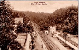 Vogtl. Schweiz Blick Vom Hotel Steinigt (Steinicht) (...auf Den Bahnhof Bartmühle Und Die Gleise) (Gelaufen) - Pöhl