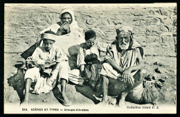 A67  ALGERIE CPA  SCENES ET TYPES - GROUPE D' ARABES - Colecciones Y Lotes