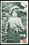 A67  ALGERIE CPA  FILEUSE KABYLE - Collections & Lots