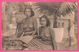 Af8989 - INDONESIA - Vintage POSTCARD - Ethnic - Sarong Sellers - Asie