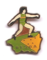 SP277 Pin's RESDA Vosges Département Région Épinal Saint Die Athlétisme Lancer Du Disque Achat Immédiat - Leichtathletik