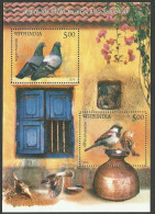 India Sparrow And Pigeons 2010 Miniature Sheet Mint Good Condition Back Side Also (pms84) - Unused Stamps