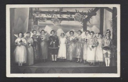 Loué  -  Carte Photo  -  Troupe De  Théâtre - Loue