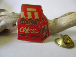 Pin's Pack Coke - Frais Du Site Déduits - Coca-Cola