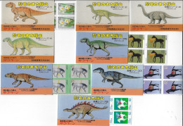 Japon 1998 Y&T C1815 (4), C1859, C1882, C1869, C1866. Série Des Dinosaures, 8 Carnets, Descriptions En Japonais. RR - Préhistoire
